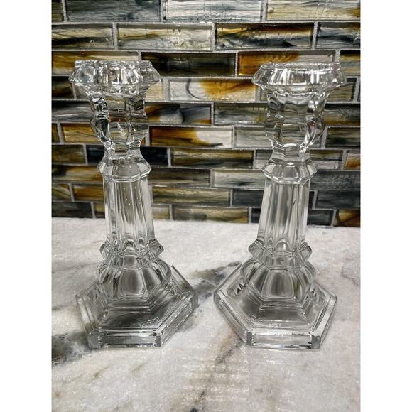 Vintage MMA Metropolitan Museum Of Art Clear Sandwich Glass Candlesticks